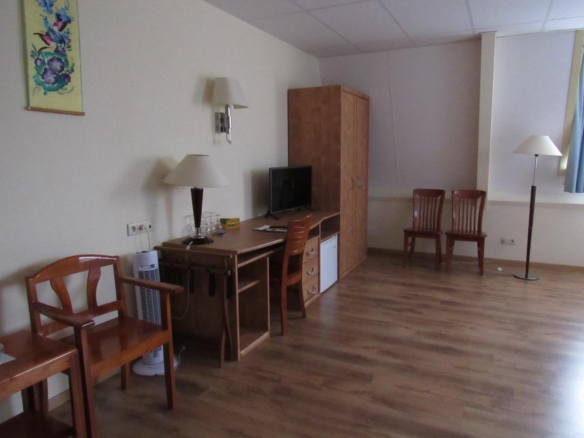 Hotel De Watermolen Bocholt Екстер'єр фото